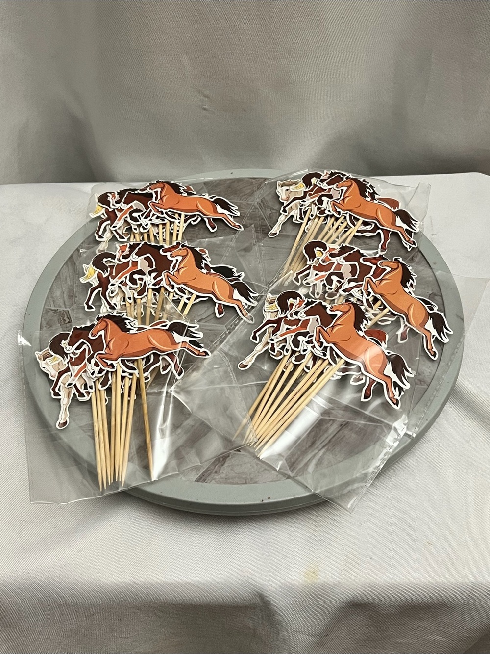 Ercadio 48 Pack Horse Cupcake Toppers Equestrian Race Birthday Party Decor